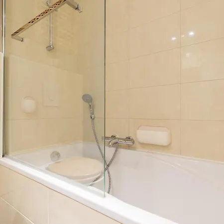 De La Pléiade Apartamento